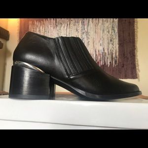 Steve Madden Korral Ankle Bootie (Women's)